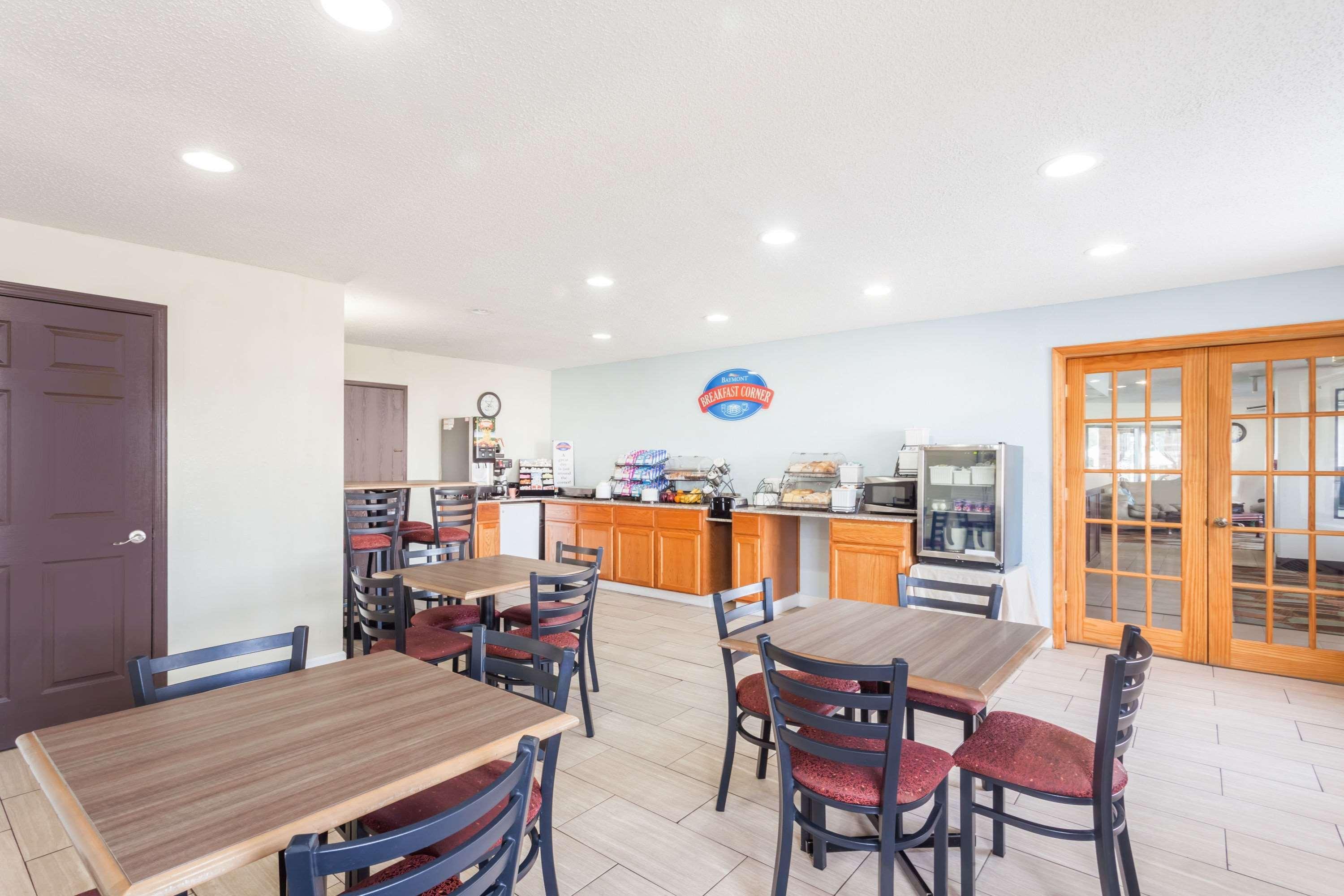 Hotel Baymont By Wyndham