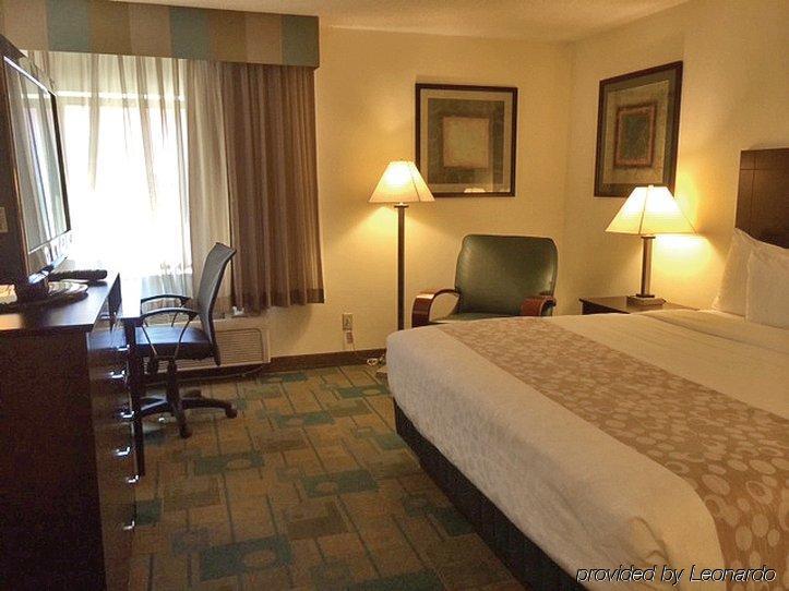 Baymont By Wyndham Hotel