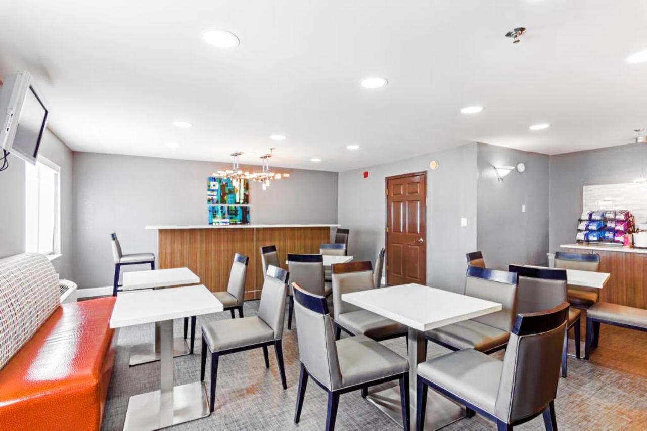 Baymont By Wyndham Hotel 3*